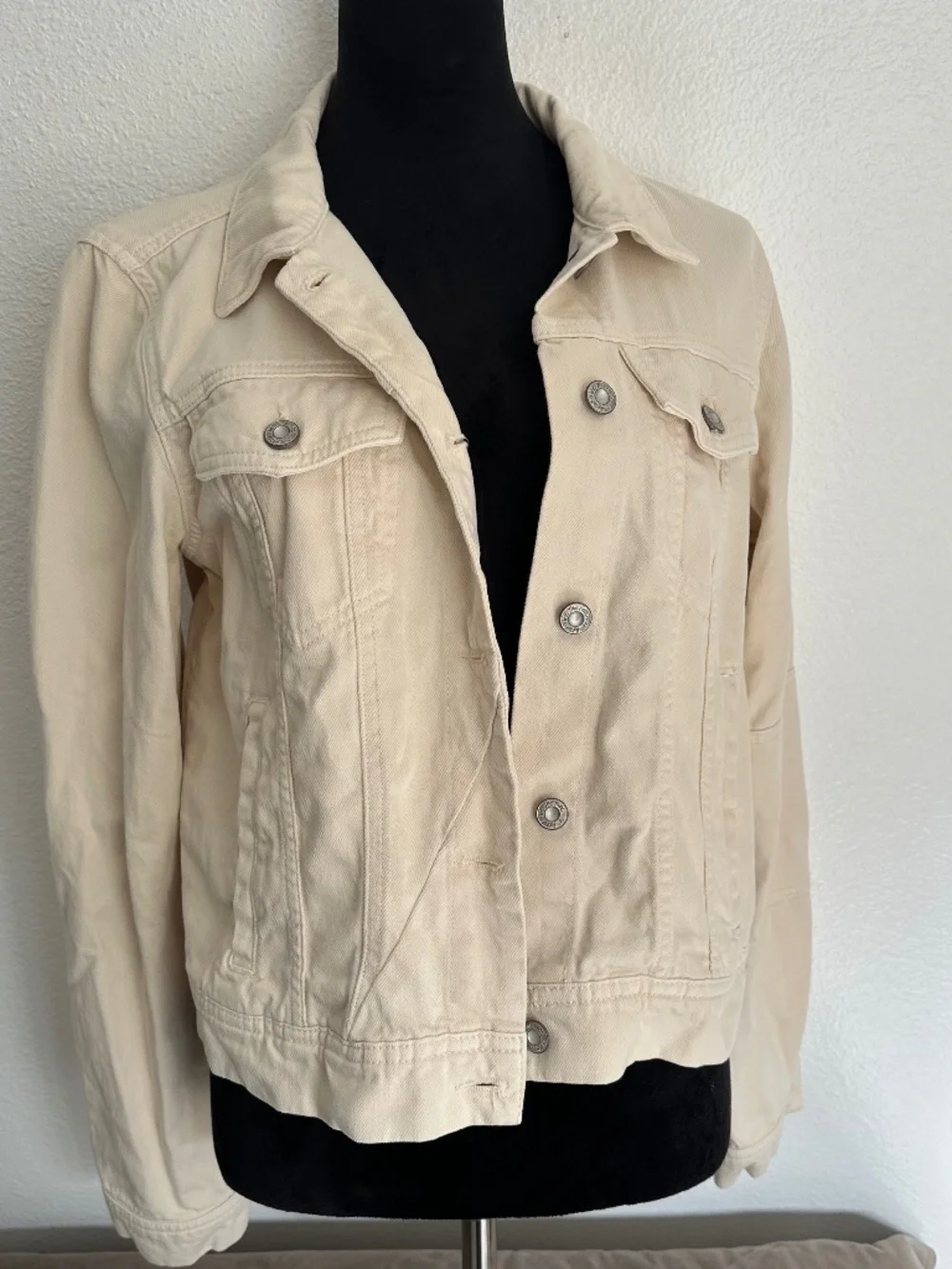 FREE PEOPLE RUMORS DENIM JACKET - Picture 2 of 6